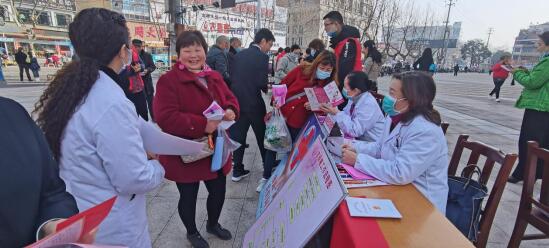 南漳妇幼“三八”义诊活动